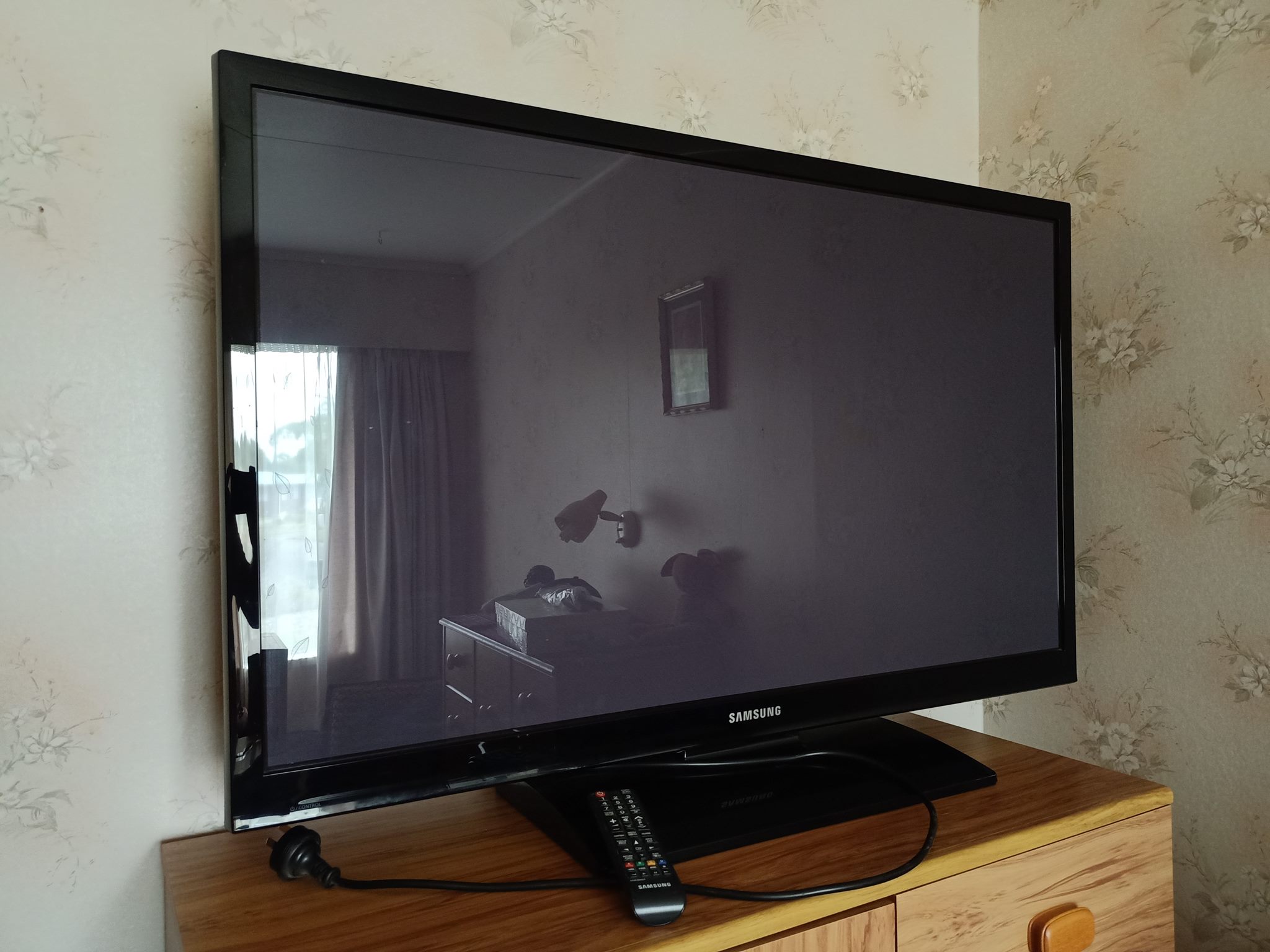 Samsung TV 43″