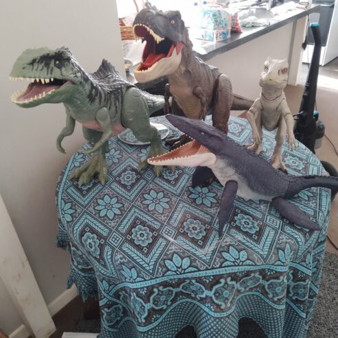 Super Dinosaur