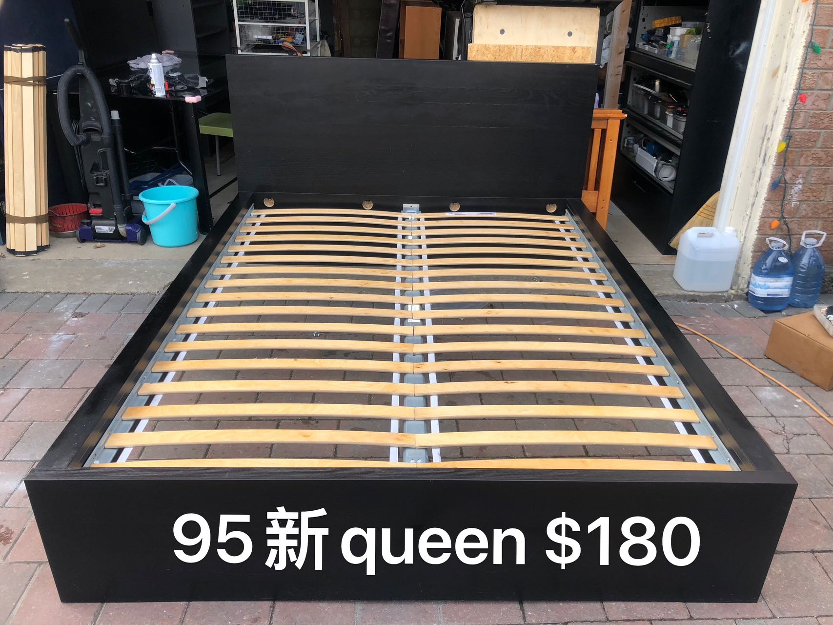 second-hand furniture